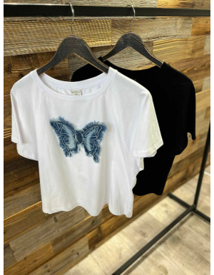 T-shirt Butterfly - by o la la...!